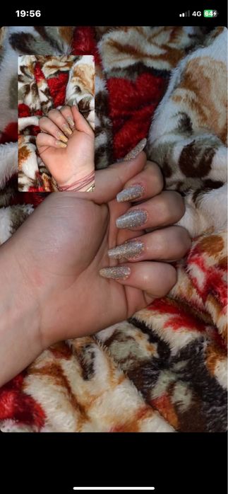 Unghi cu gel / manichiură