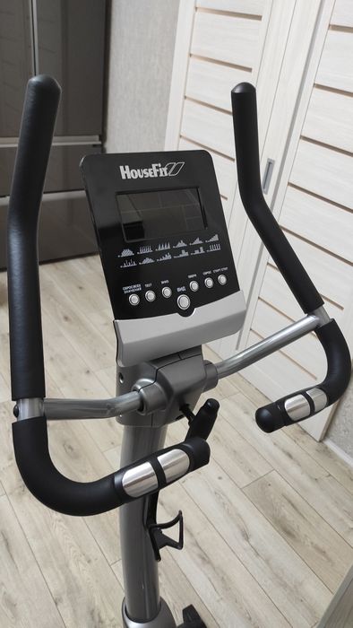 Велотренажер электронный House Fit Vanguard B1.1M