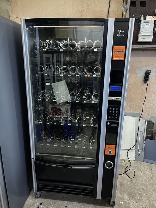 Хладилен вендинг автомат Некта Сфера Necta Sfera