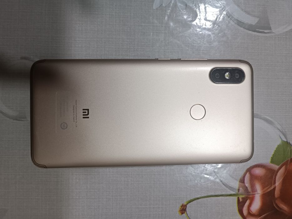 Редми с2 в хорошем состоянии