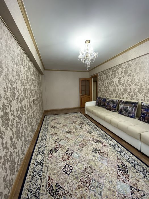 Сдается 3-х квартира на длительный срок.