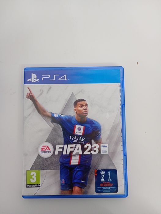 Vând FIFA 23 pentru  ps4 călărași