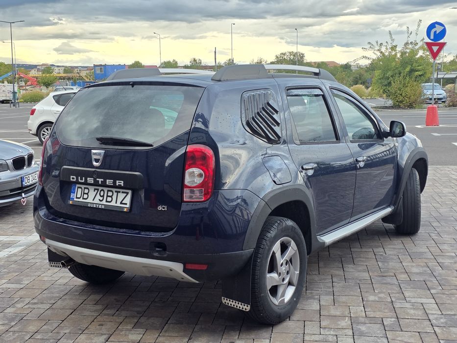 Dacia duster 1.5 Dci euro 5 full. Se poate achiziționa si in rate. Garanție
