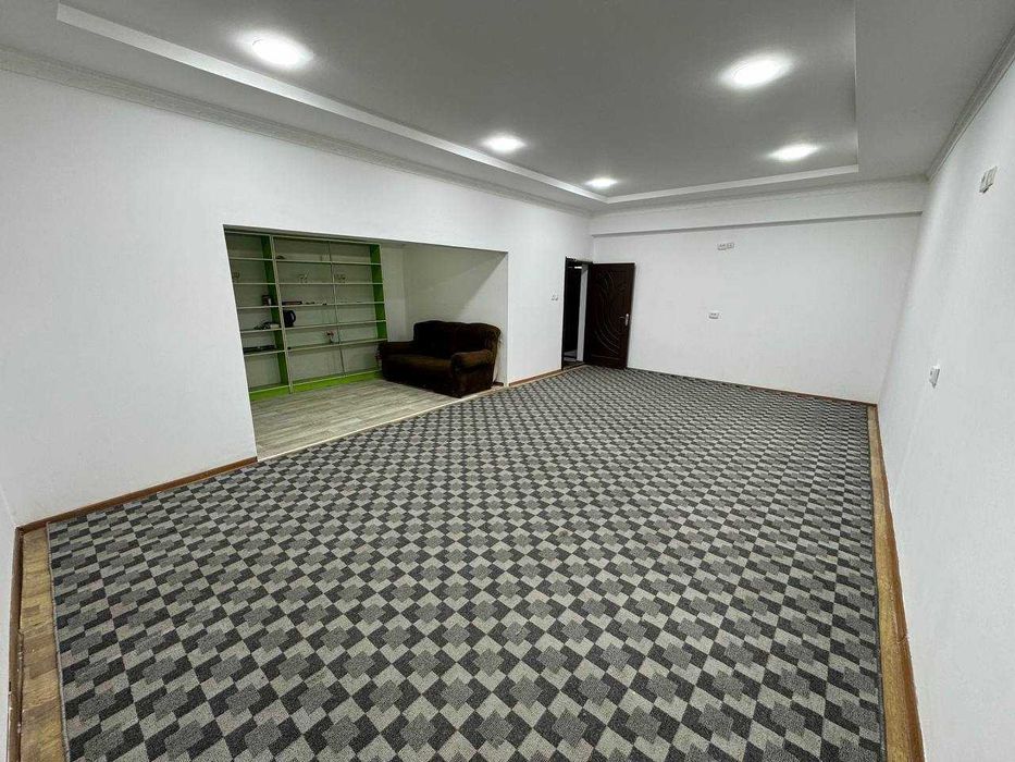 Sotiladi продаётся соколний этаж квартира не жилой