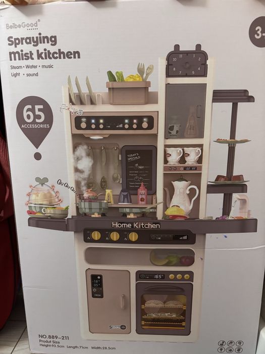 Игрушечная кухня