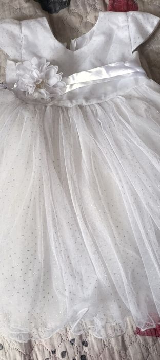 Продам платье в хорошем состояние