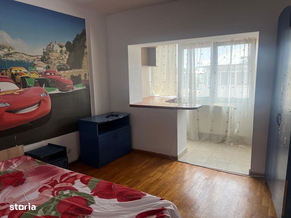 Inchiriere apartament 3 camere, mobilat, Targoviste,Piata 1 mai