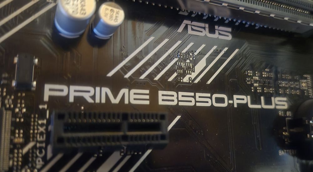 Placa baza gaming Asus Prime B550M  AM4