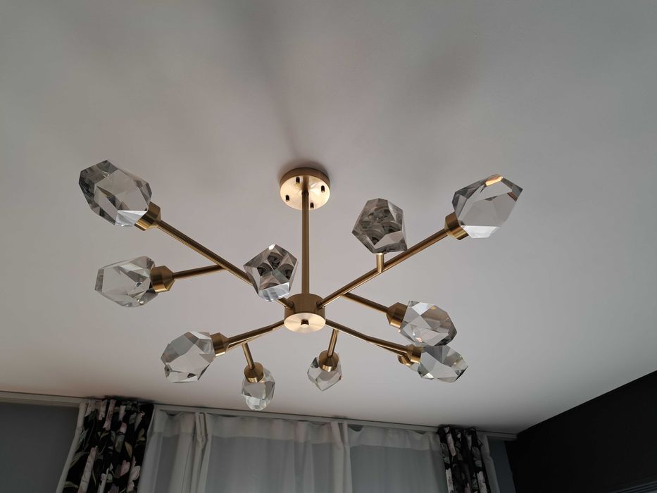 Lustra led trei moduri de aprindere cald, neutru, rece