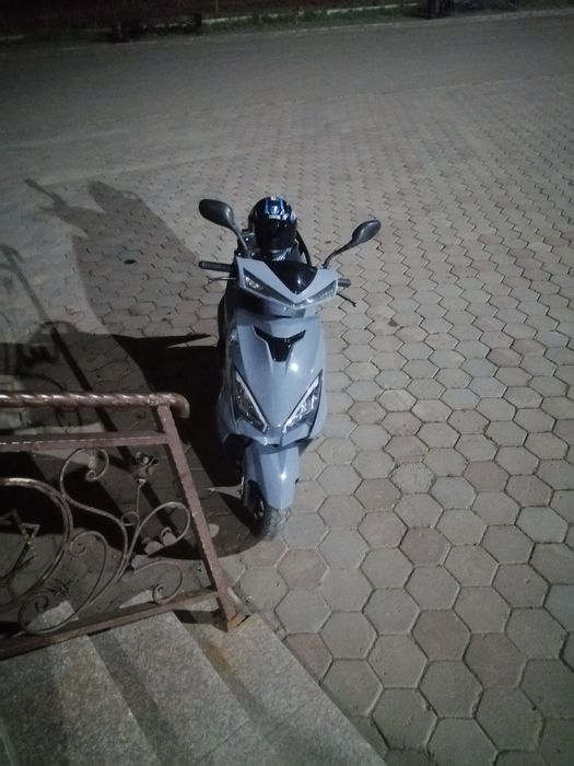 Продам скутер м10