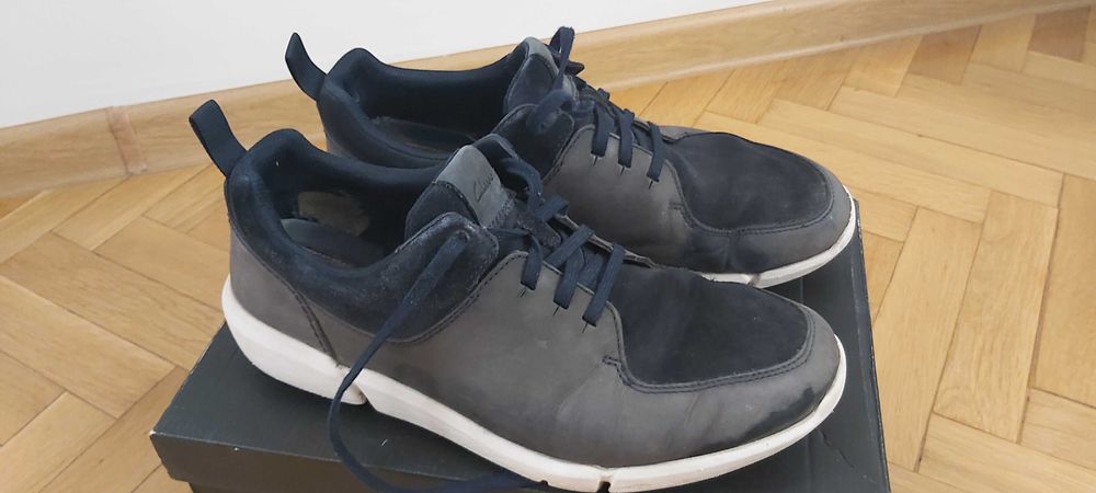 Мъжки сникърси кларкс