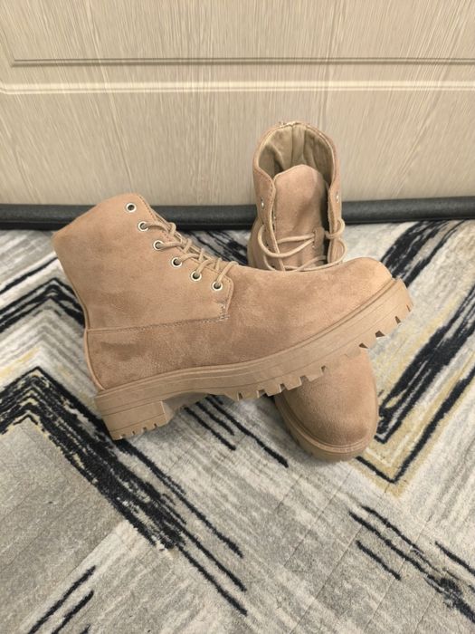 Дамски боти велур