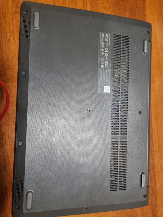 Ноутбук Lenovo Core i3-8130U (8-го поколения) SSD