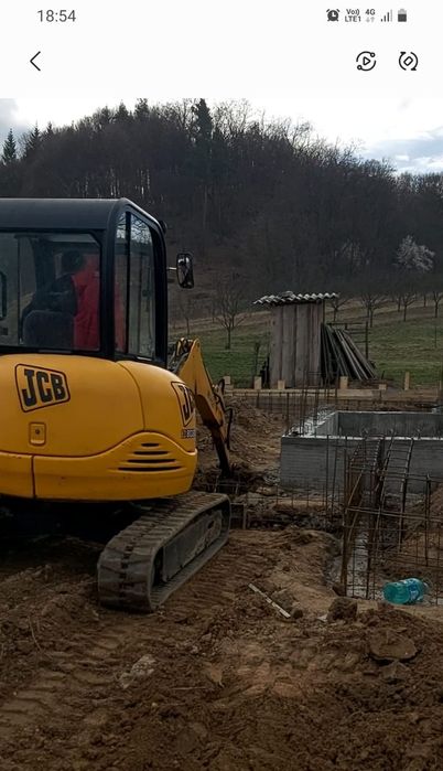 Execut șanțuri, sapaturi fose