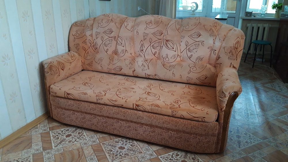 Продам диван раскладной