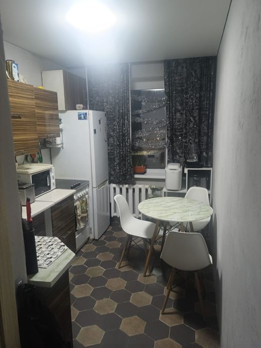 Продам 3 комн.кв, 8/9, 8А мкр