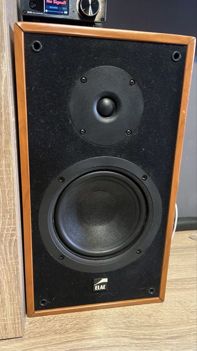 Тонколони Elac LTE 7
