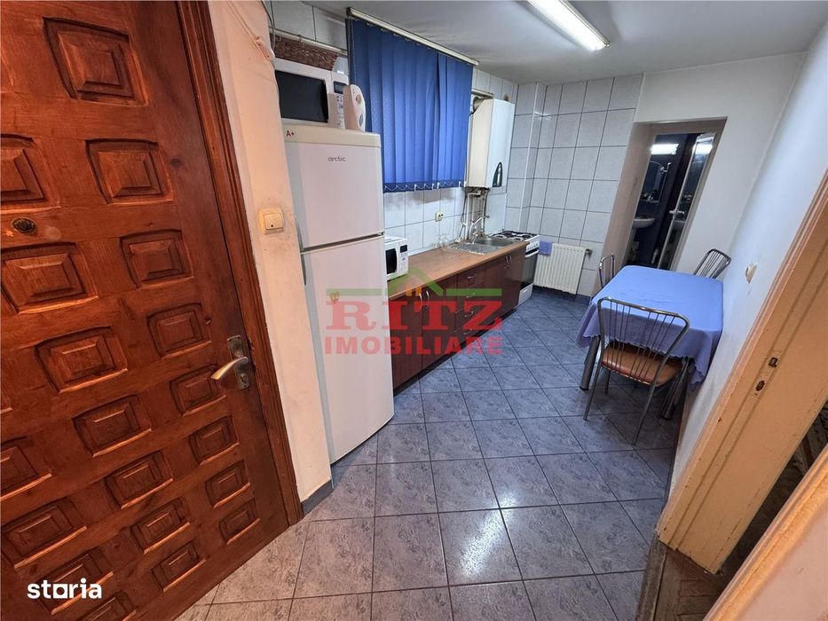 Nou! Ap. 3 cam. , et. 3, zona Zahana!