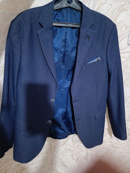 Продам пиджак в отличном состоянии