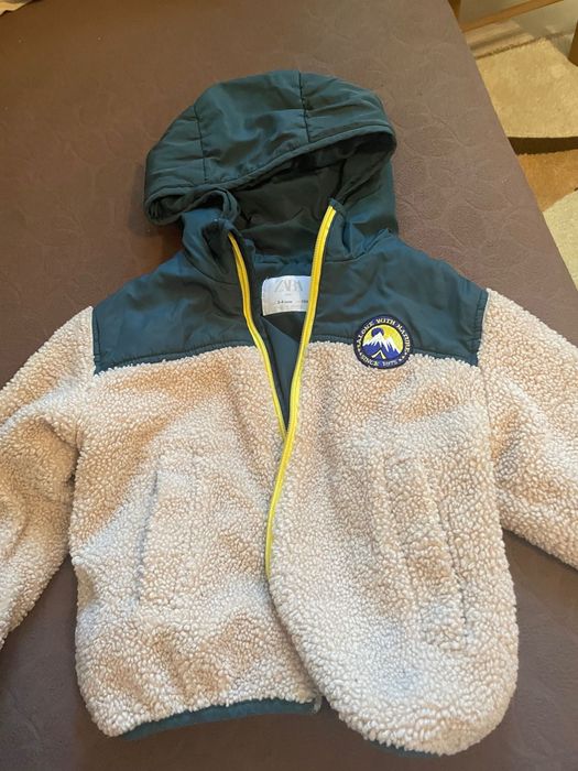 Дрехи за момче zara 104