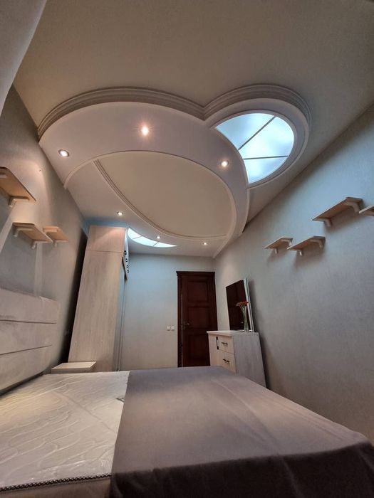 Продается 2-х комнатная 75кв метро Минор