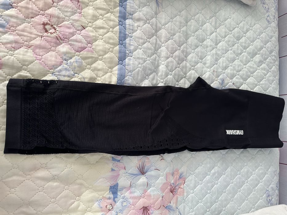 Спортивные легинцы длинный.