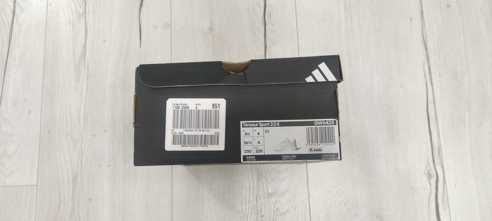 Маратонки adidas