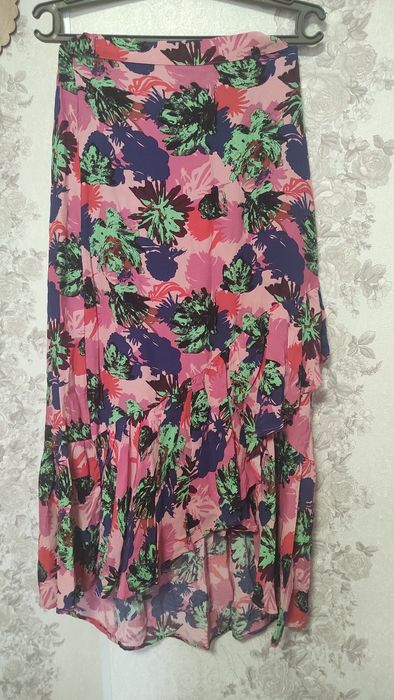 Продам удлиненную юбку,44-46 р