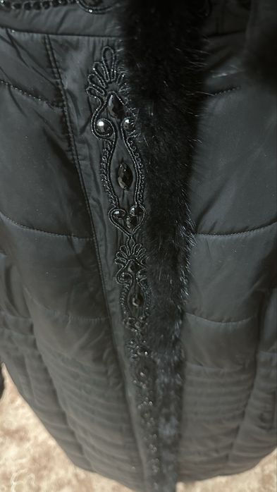 Продам зимную куртку