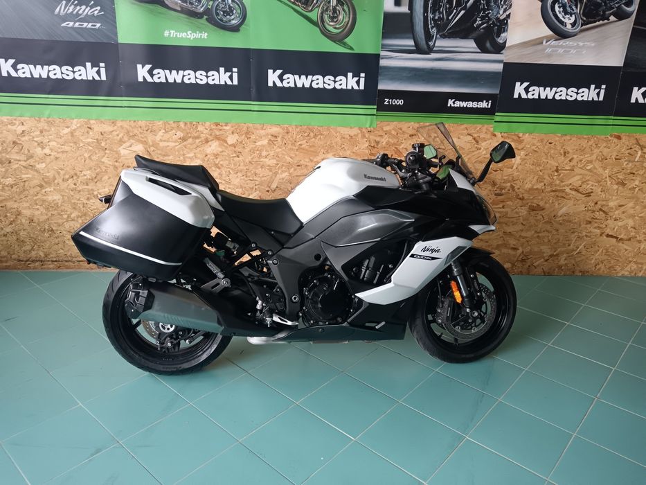 Kawasaki ninja 1000 sx tourer