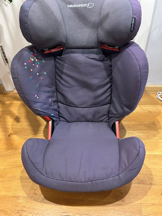 Столче за кола Bebe Confort RodiFix AirProtect (от 15 до 36 кг)