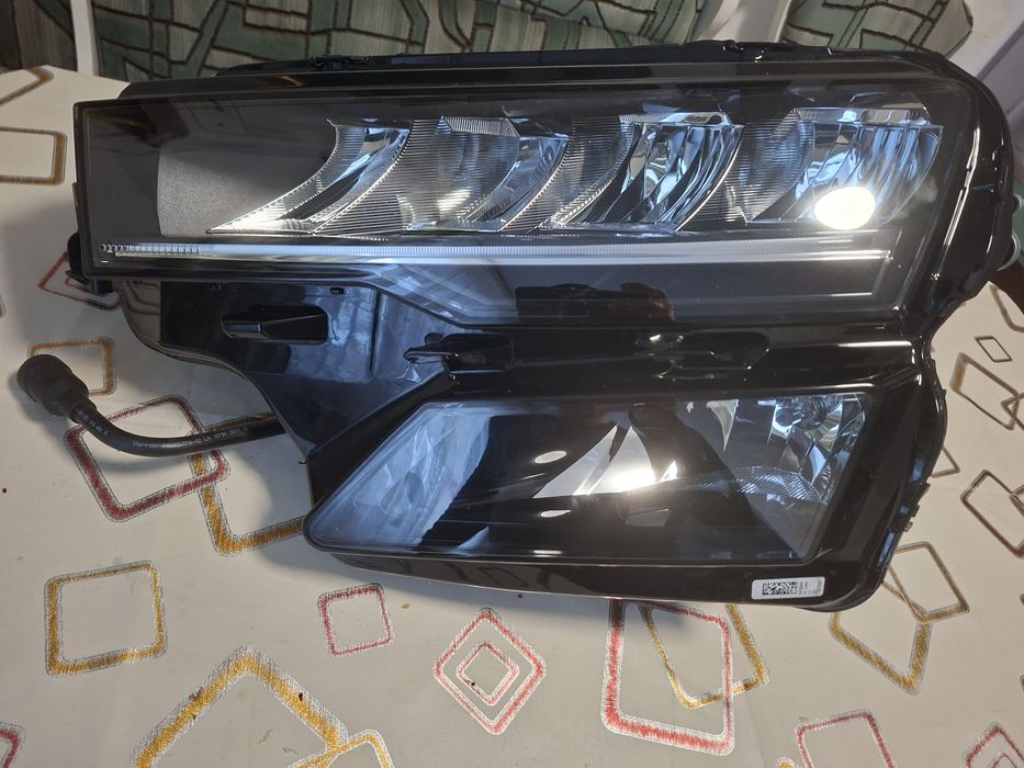far St skoda KAROQ Facelift complet impecabil.