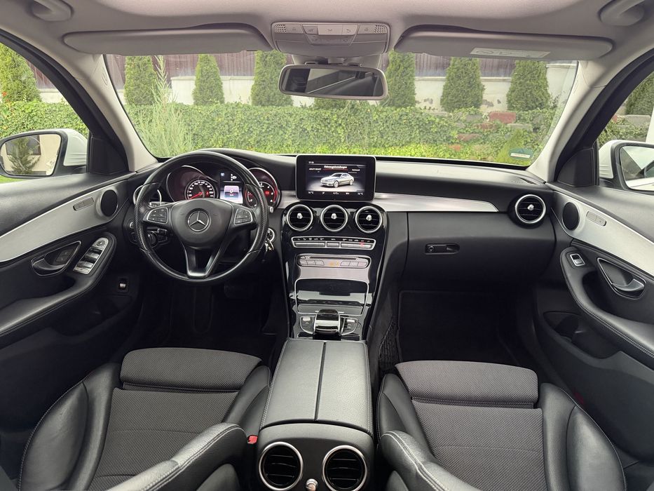 Mercedes C klass 2.2 Diesel 170 Cp/Panoramic/Avantgarde/Automat/Navigatie/Xenon/Led
