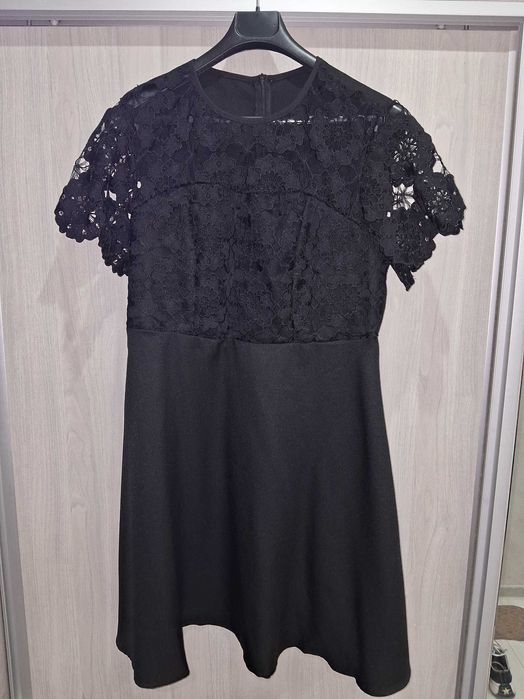 Продавам дамска рокля