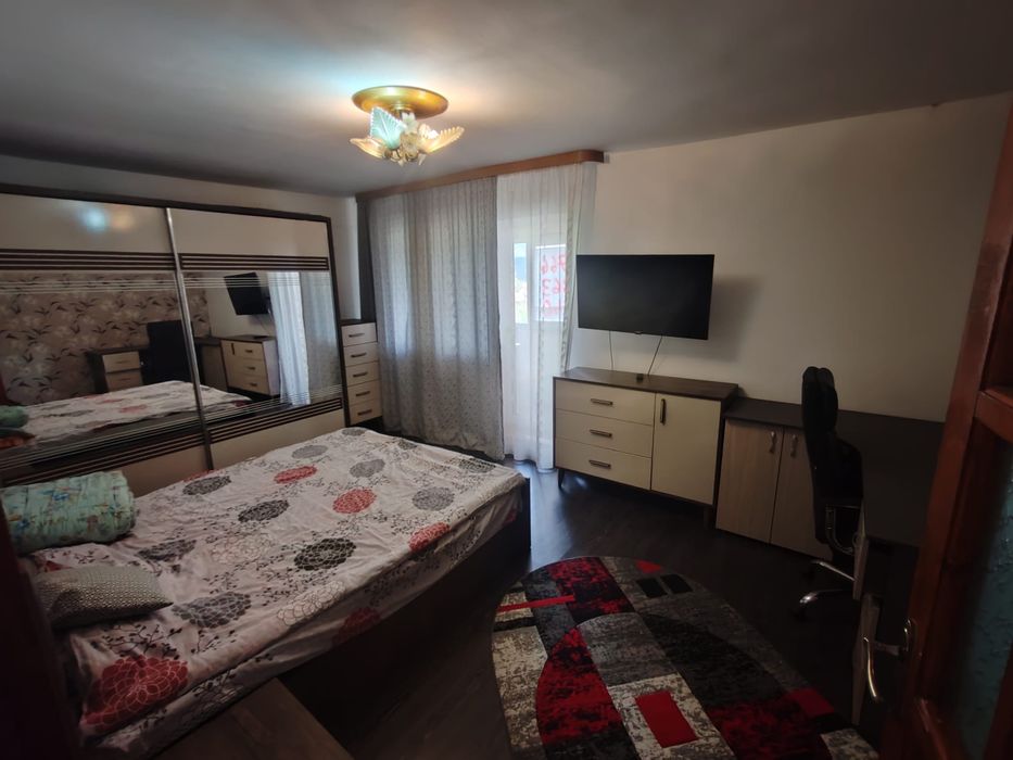 Apartament cu 3 camere, Vulcan, cartier Cocoșvar