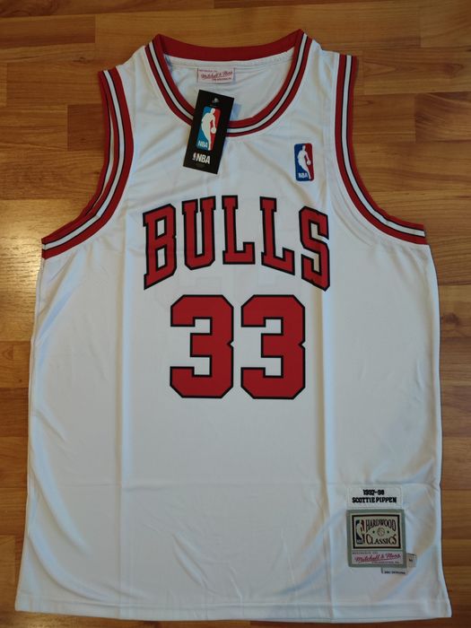 Баскетболни екипи