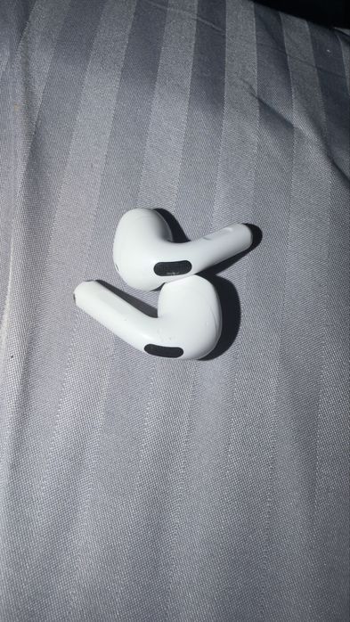 Apple Airpods 4 ANC