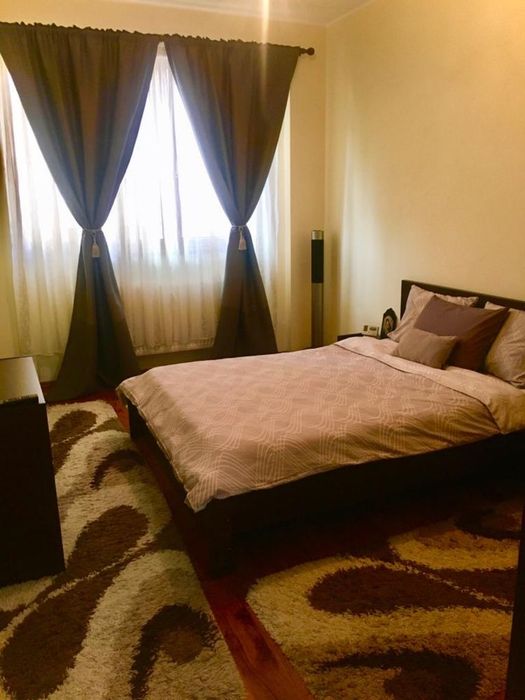 Proprietar inchiriez apartamant 2 camere in Cartierul Latin