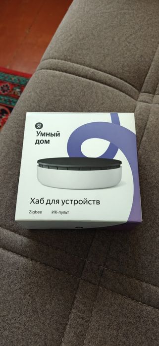 Умная колонка Яндекс с Алисой