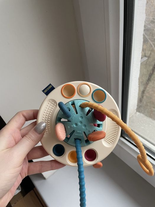 Подвесная развивающая игрушка для малышей