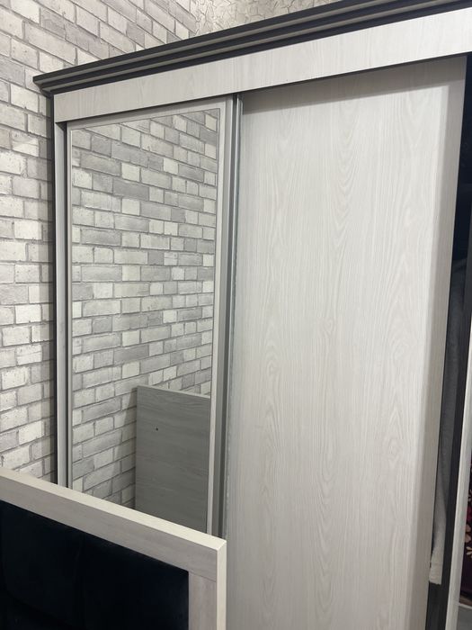 Продаю кровать и шифонер