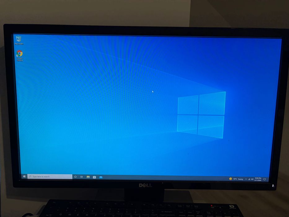 Vand PC HP ProDesk 600 G2 MT, i3, 8 gb RAM, 256 ssd + 512 gb hdd!