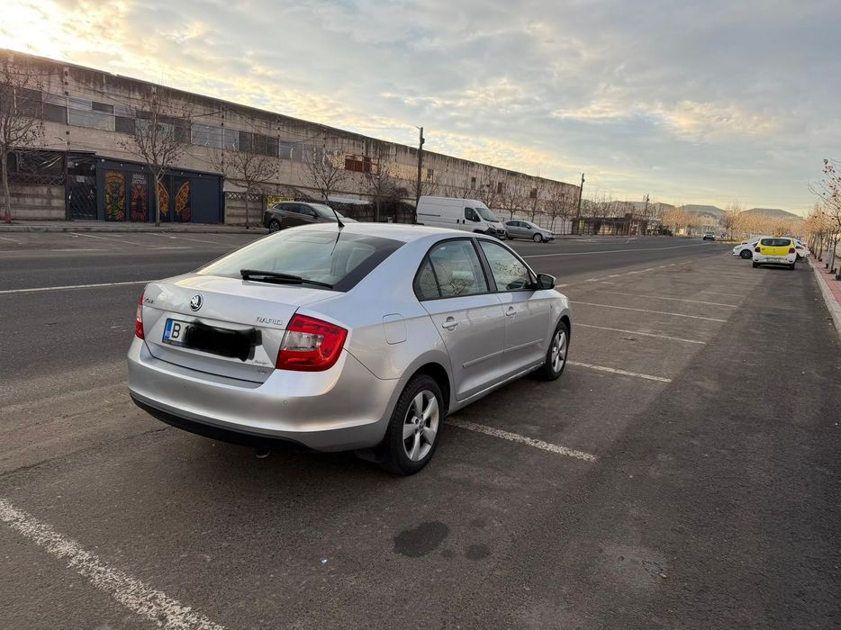 SKODA Rapid 2013 — imagine 3