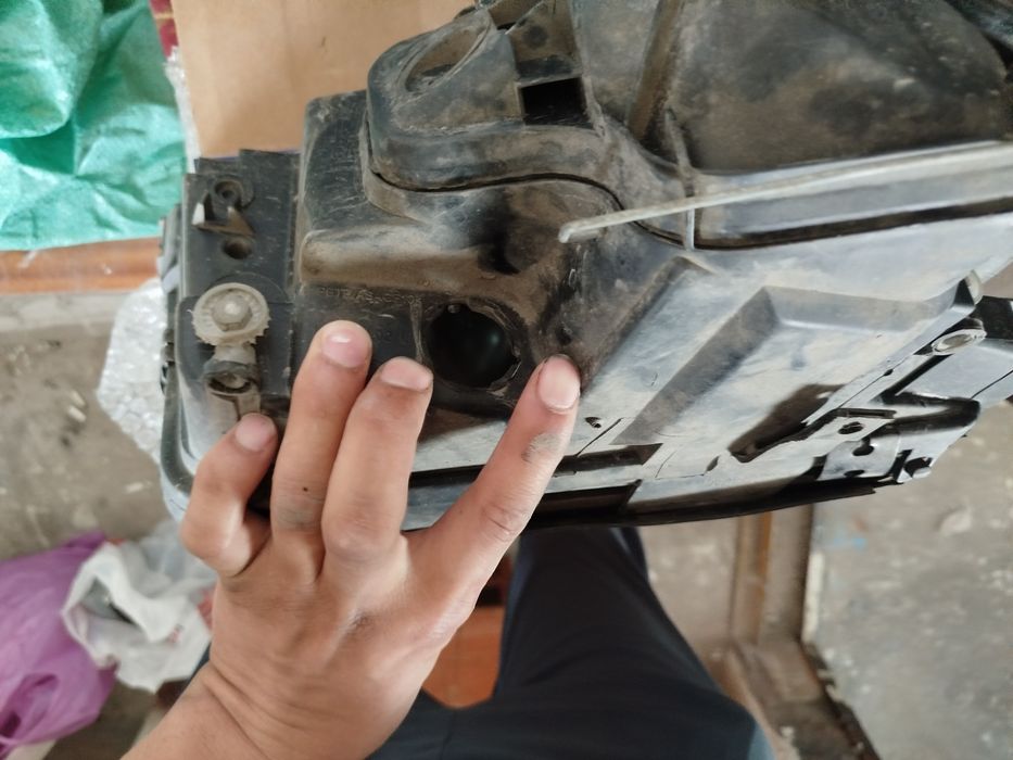 Продам фары "Deppo" на Ауди А6 С4.