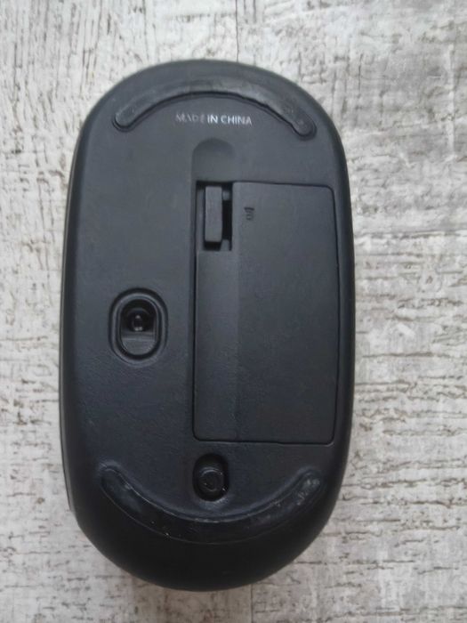 Mouse Microsoft Wireless Mobile 1850 negru, optic, 1000 dpi. Impecabil!