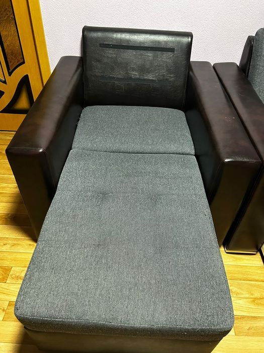 Кресло и пуфик (раскладной)