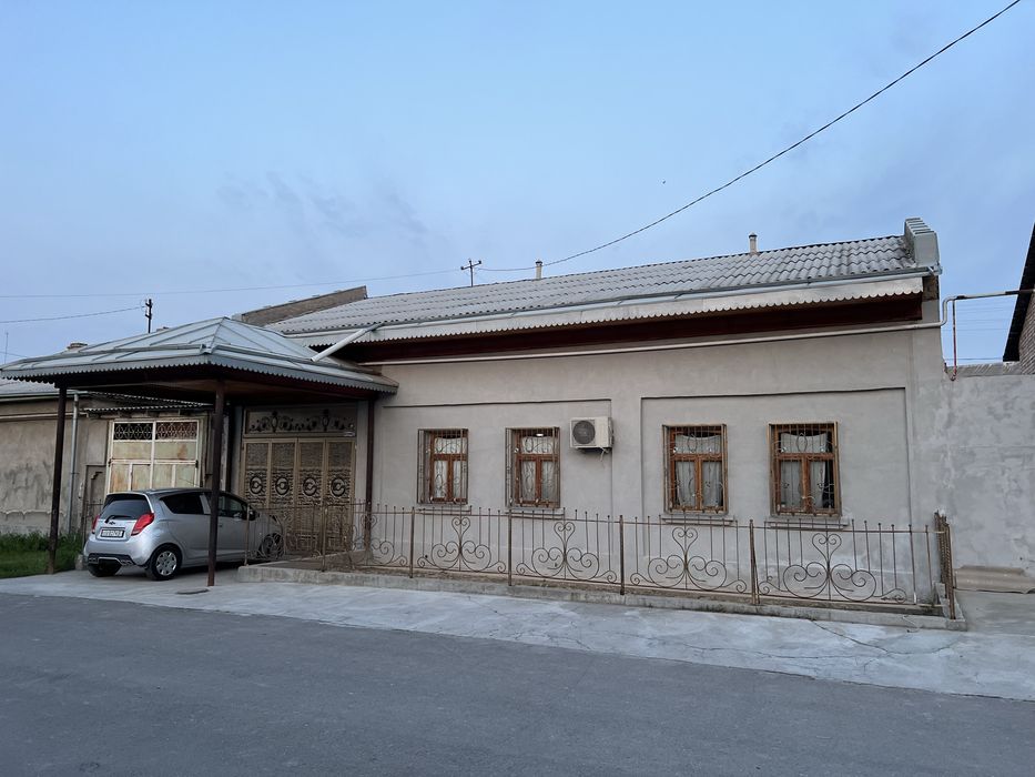 Uchastka sotiladi Yangiyol Shaxar