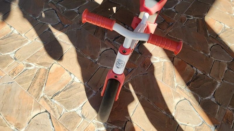 Bicicleta de echilibru