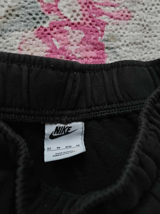 Черен анцуг Nike