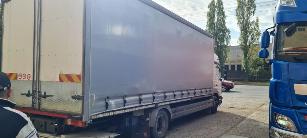 Transport marfă lift hidraulic